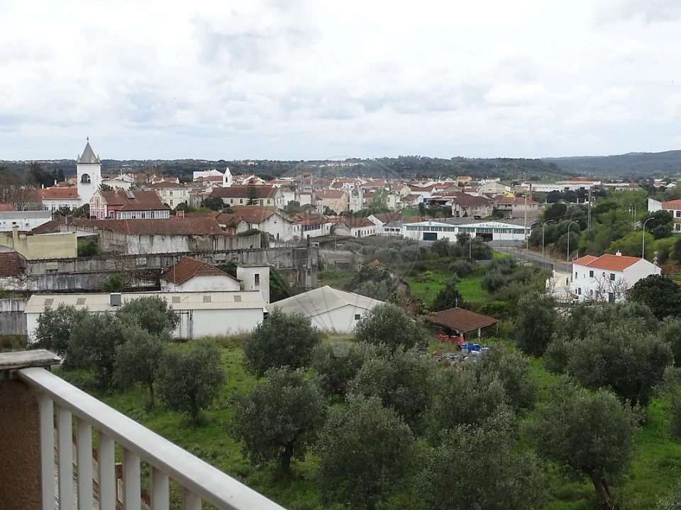 Apartamento T3 para Venda em Alcanena e Vila Moreira Foto 2