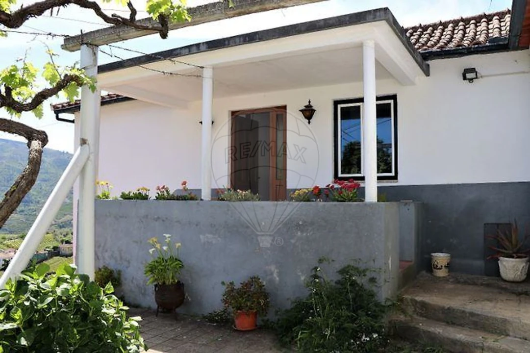 Quinta T4 para Venda em Fontelas Foto 2