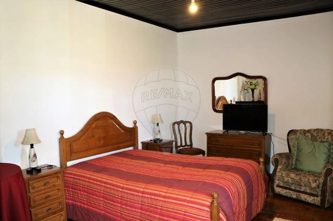 Quinta T4 para Venda em Fontelas Foto 10