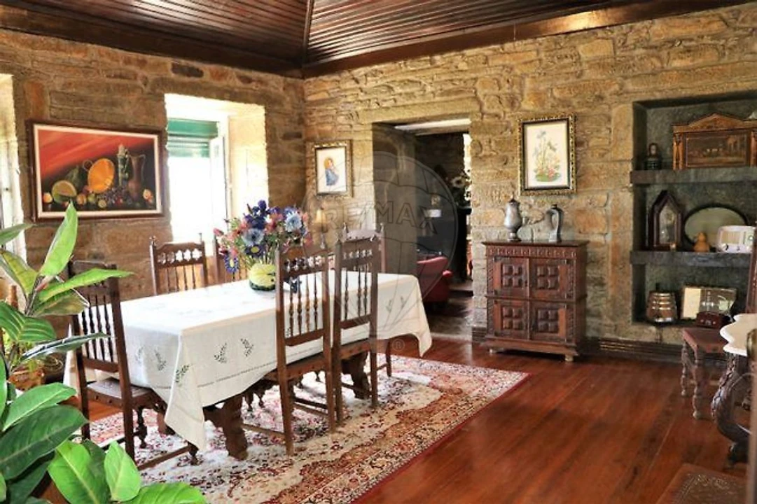 Quinta T4 para Venda em Fontelas Foto 4