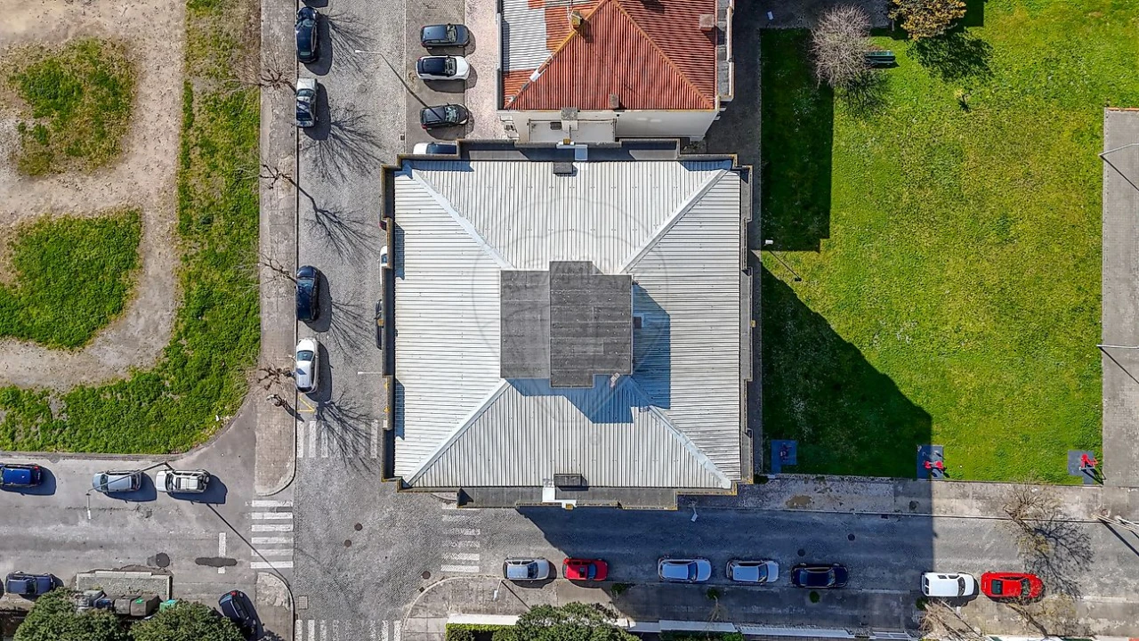 Apartamento T2 para Venda em Espinho Foto 22