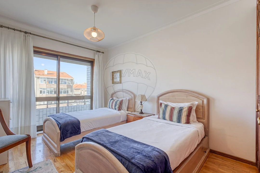 Apartamento T2 para Venda em Espinho Foto 27