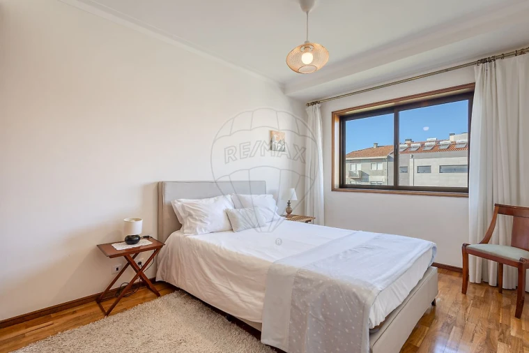 Apartamento T2 para Venda em Espinho Foto 7