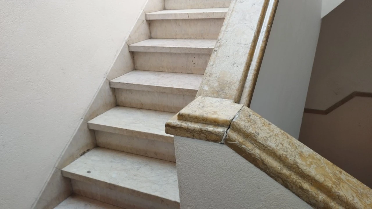 Apartamento T2 para Venda em Falagueira-Venda Nova Foto 22