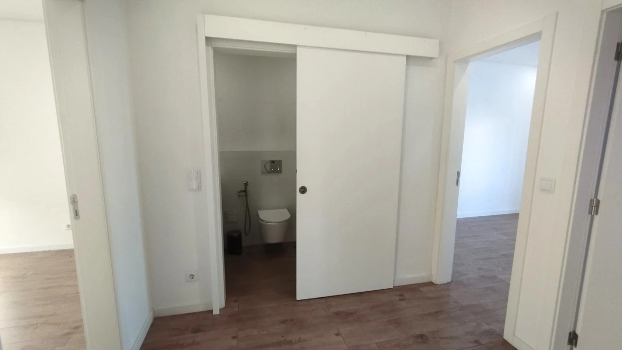 Apartamento T2 para Venda em Falagueira-Venda Nova Foto 17