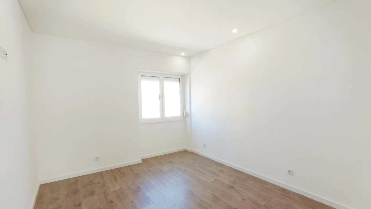 Apartamento T2 para Venda em Falagueira-Venda Nova Foto 21