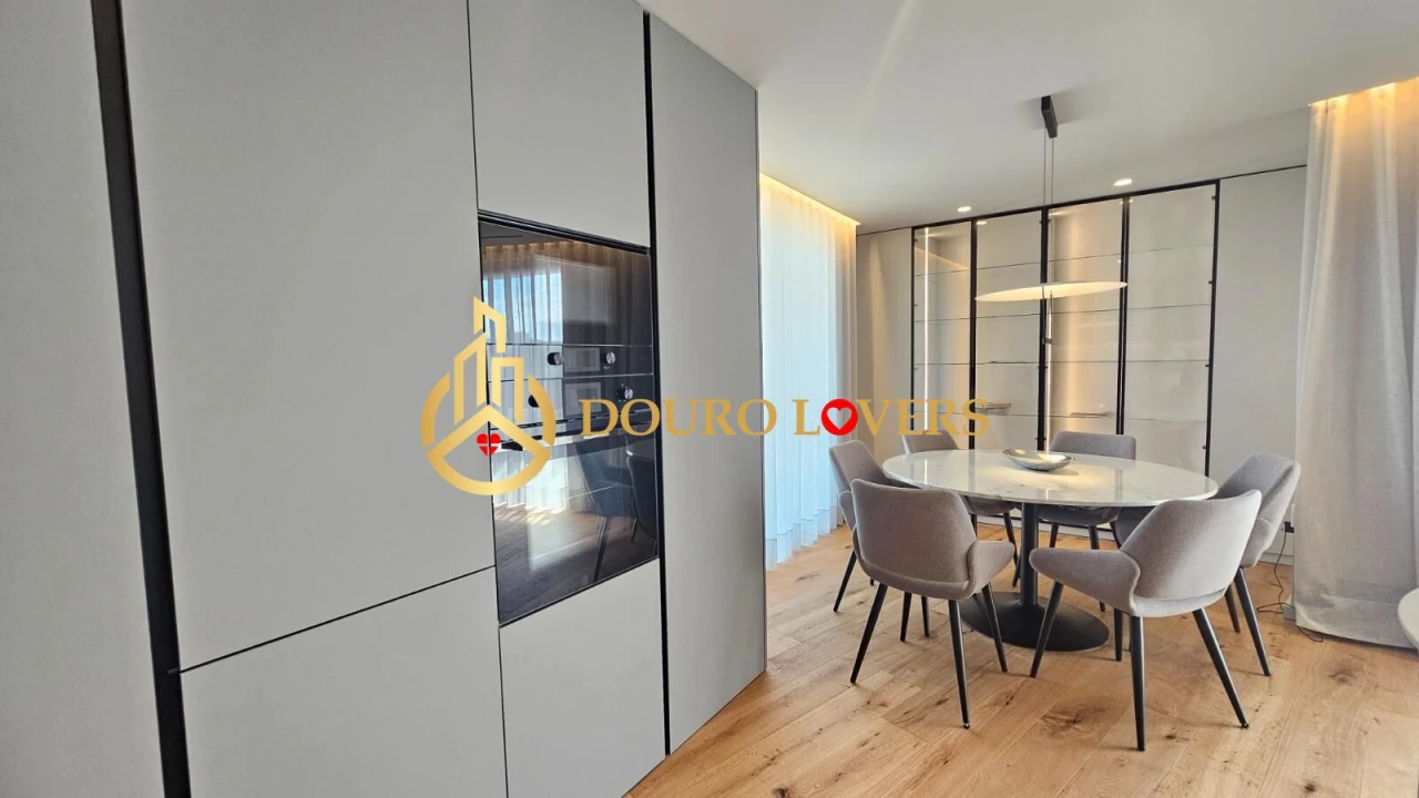 Apartamento T2 para Venda em Campanhã Foto 19