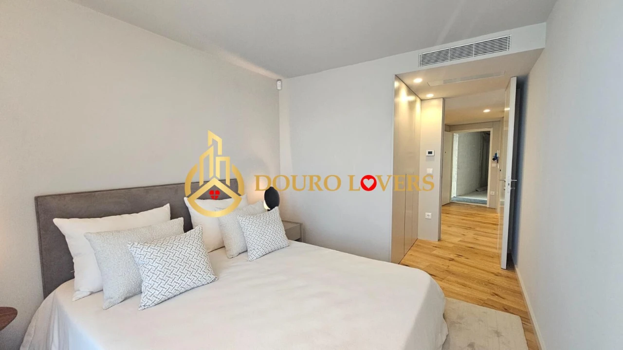 Apartamento T2 para Venda em Campanhã Foto 30