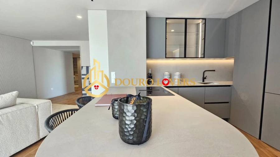 Apartamento T2 para Venda em Campanhã Foto 16