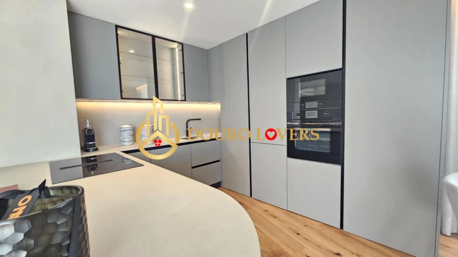 Apartamento T2 para Venda em Campanhã Foto 20