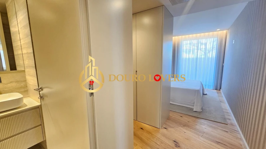 Apartamento T2 para Venda em Campanhã Foto 21