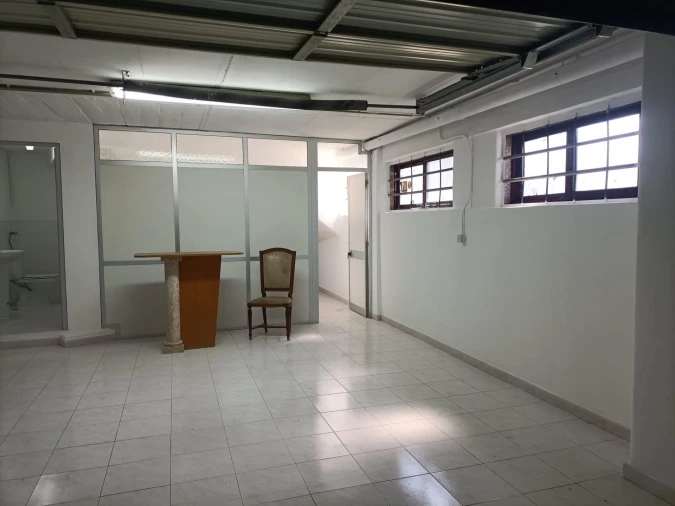 Garagem para Venda em Alfragide Foto 5