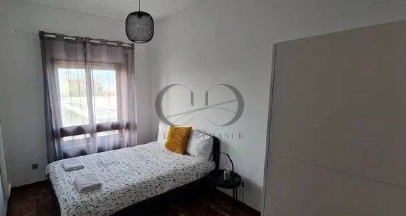 Apartamento T4 para Venda em Paranhos Foto 20