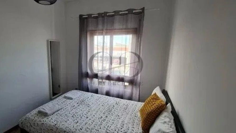 Apartamento T4 para Venda em Paranhos Foto 19