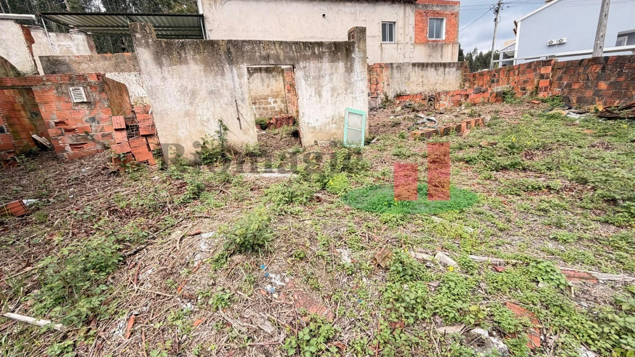 Moradia T3 para Venda em Rio Maior Foto 28