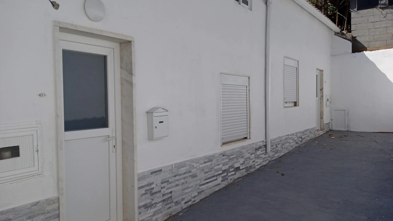 Moradia T9 para Venda em Ajuda Foto 19