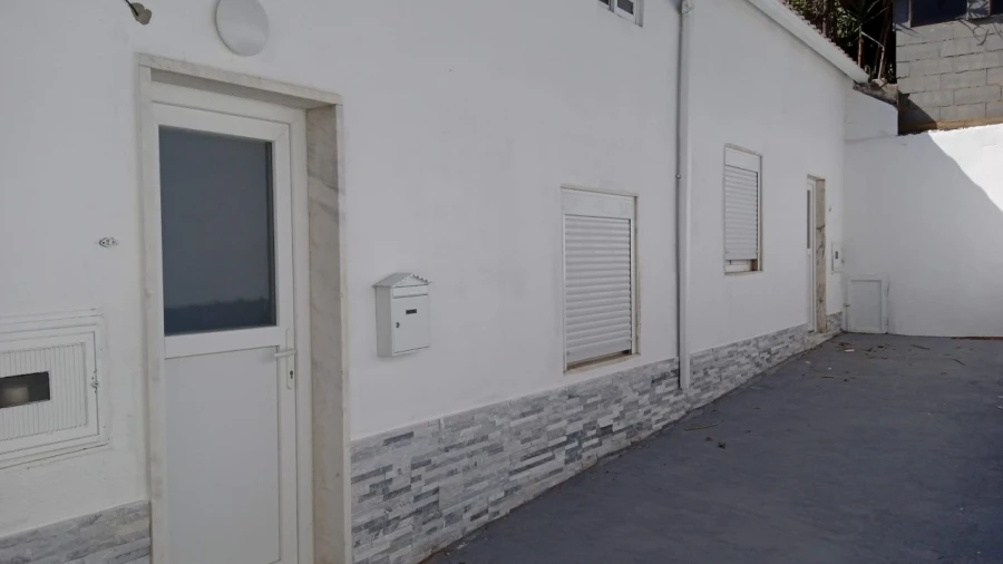 Moradia T9 para Venda em Ajuda Foto 19