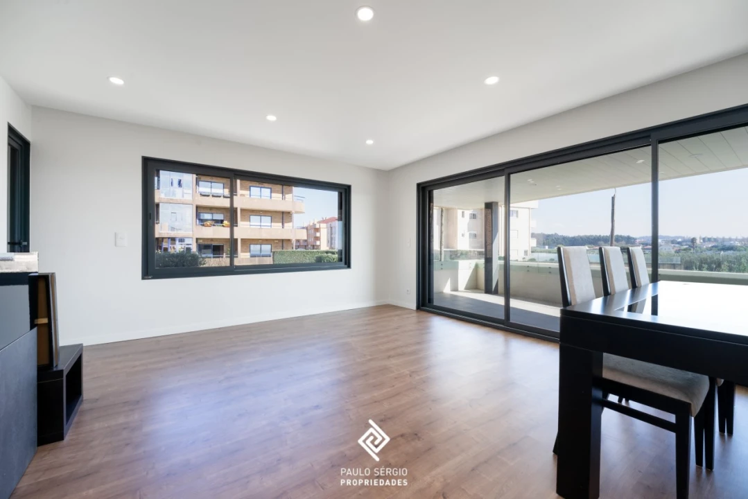 Apartamento T2 para Venda em Gulpilhares e Valadares Foto 5