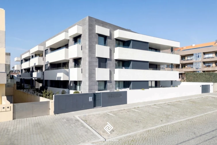 Apartamento T2 para Venda em Gulpilhares e Valadares Foto 1