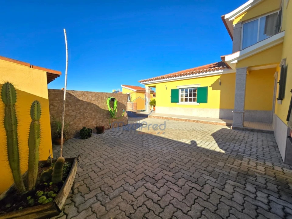 Moradia T3 para Venda em Manique do Intendente, Vila Nova de São Pedro e Maçussa Foto 33