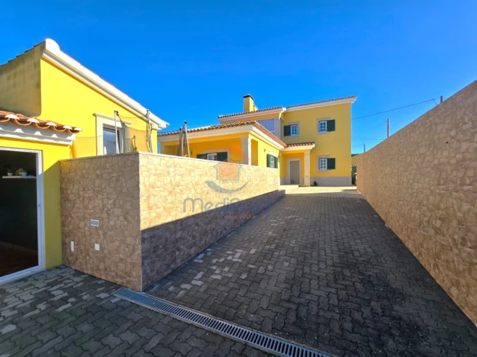 Moradia T3 para Venda em Manique do Intendente, Vila Nova de São Pedro e Maçussa Foto 35