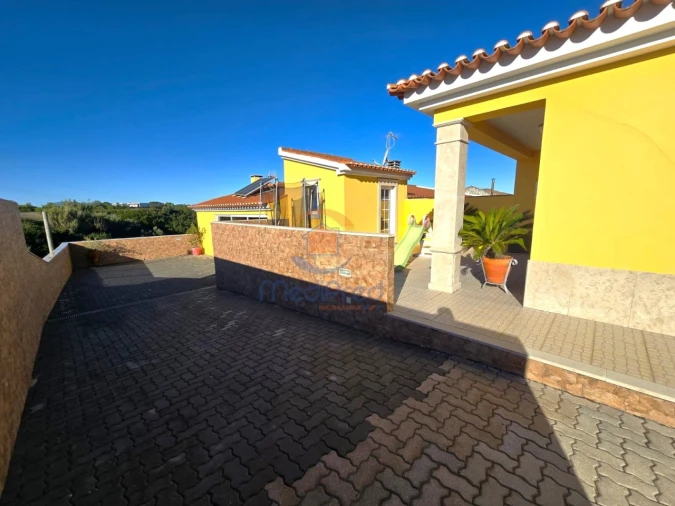 Moradia T3 para Venda em Manique do Intendente, Vila Nova de São Pedro e Maçussa Foto 37