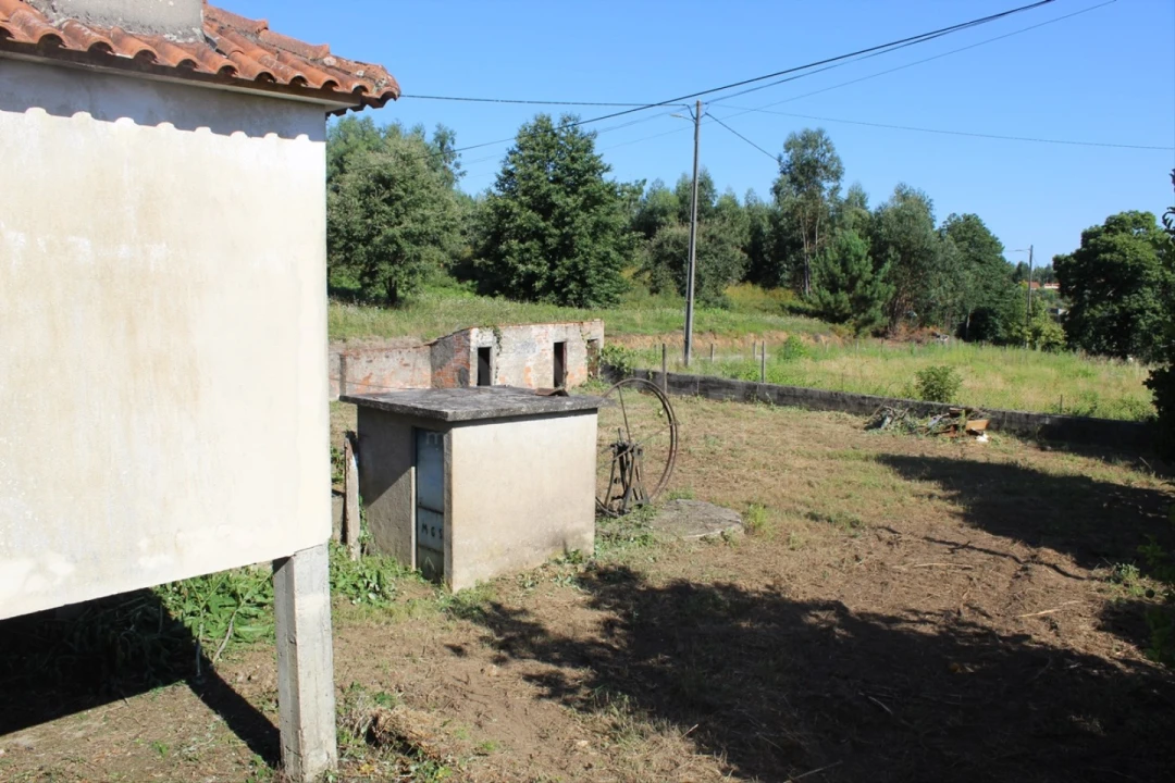 Moradia T5 para Venda em Beco Foto 23