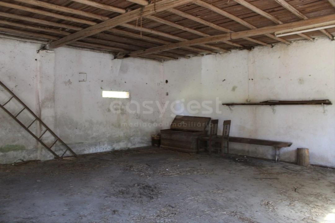 Moradia T5 para Venda em Beco Foto 26