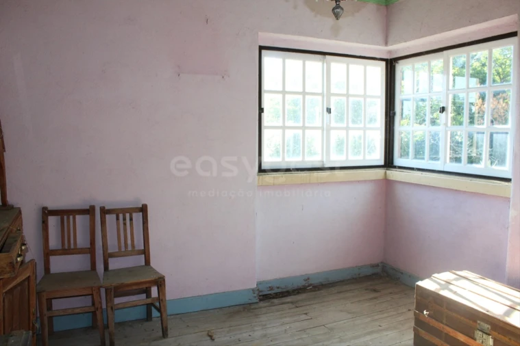 Moradia T5 para Venda em Beco Foto 22