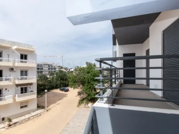 Apartamento T3 para Venda em Quelfes