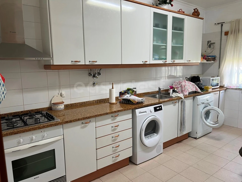 Apartamento T3 para Arrendamento em Rio de Mouro Foto 1