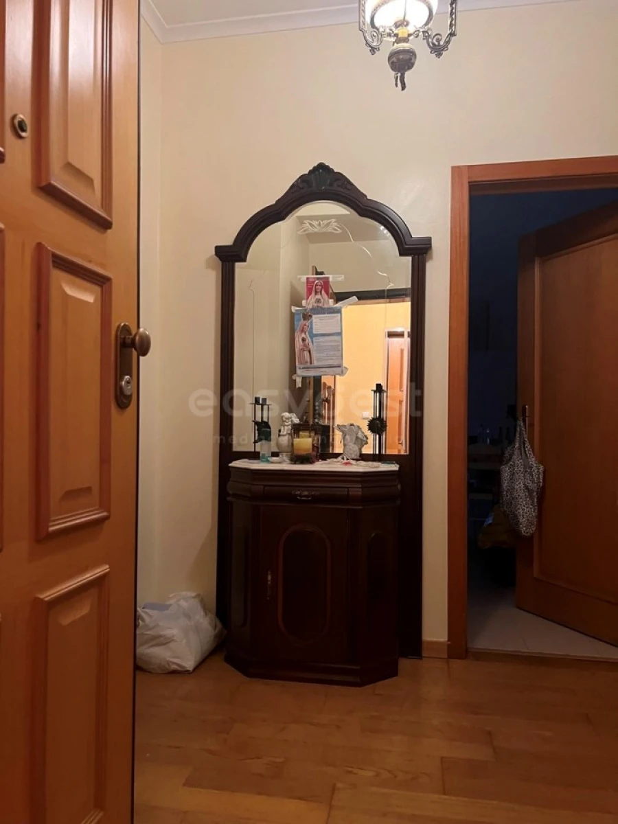 Apartamento T3 para Arrendamento em Rio de Mouro Foto 4