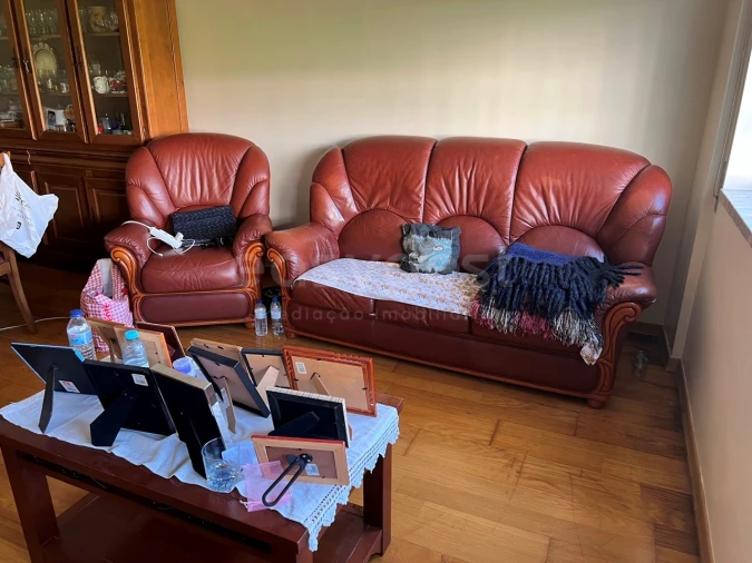 Apartamento T3 para Arrendamento em Rio de Mouro Foto 6