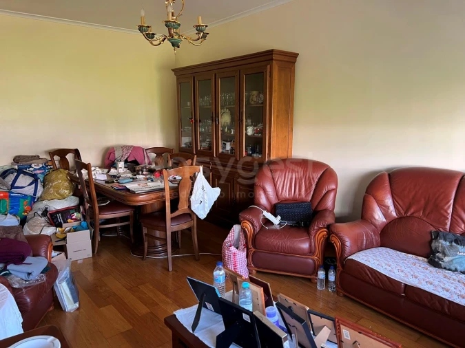 Apartamento T3 para Arrendamento em Rio de Mouro Foto 7