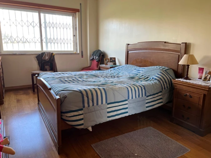 Apartamento T3 para Arrendamento em Rio de Mouro Foto 9