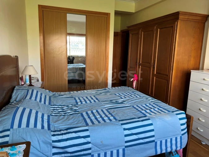 Apartamento T3 para Arrendamento em Rio de Mouro Foto 10