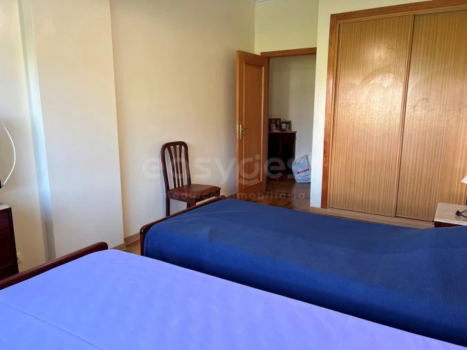 Apartamento T3 para Arrendamento em Rio de Mouro Foto 21