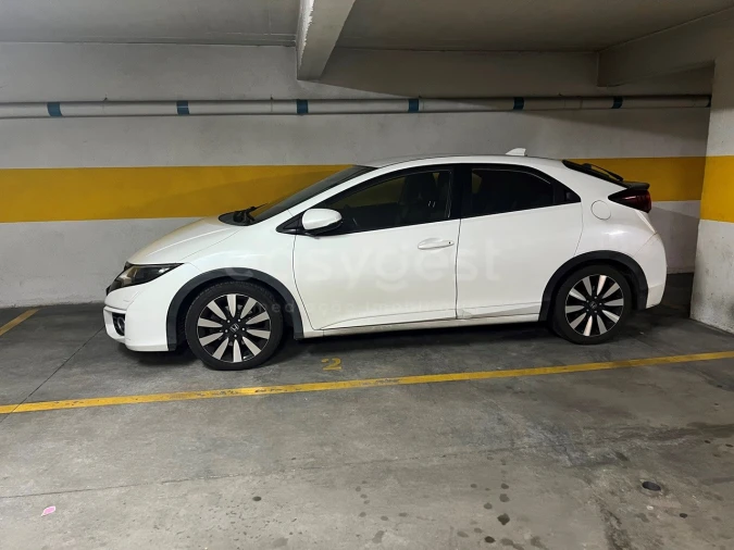 Apartamento T3 para Arrendamento em Rio de Mouro Foto 24