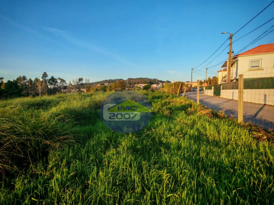 Terreno para Venda em Mozelos Foto 6