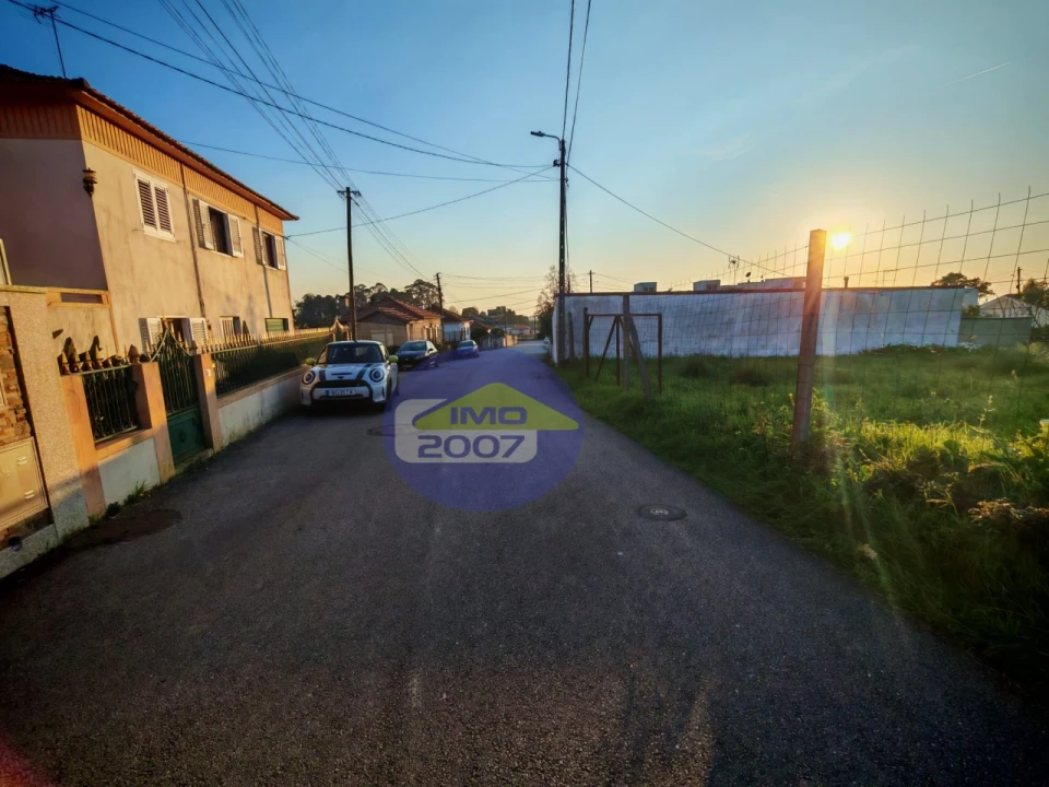 Terreno para Venda em Mozelos Foto 14