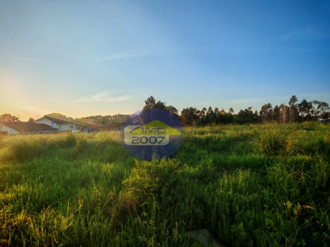 Terreno para Venda em Mozelos Foto 2