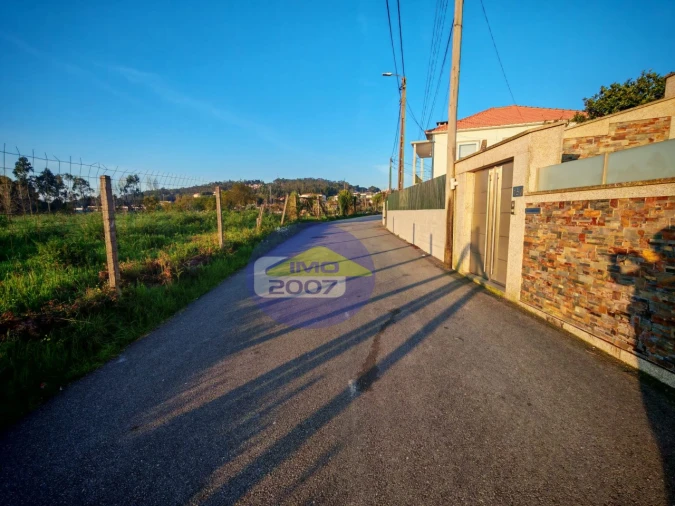 Terreno para Venda em Mozelos Foto 12