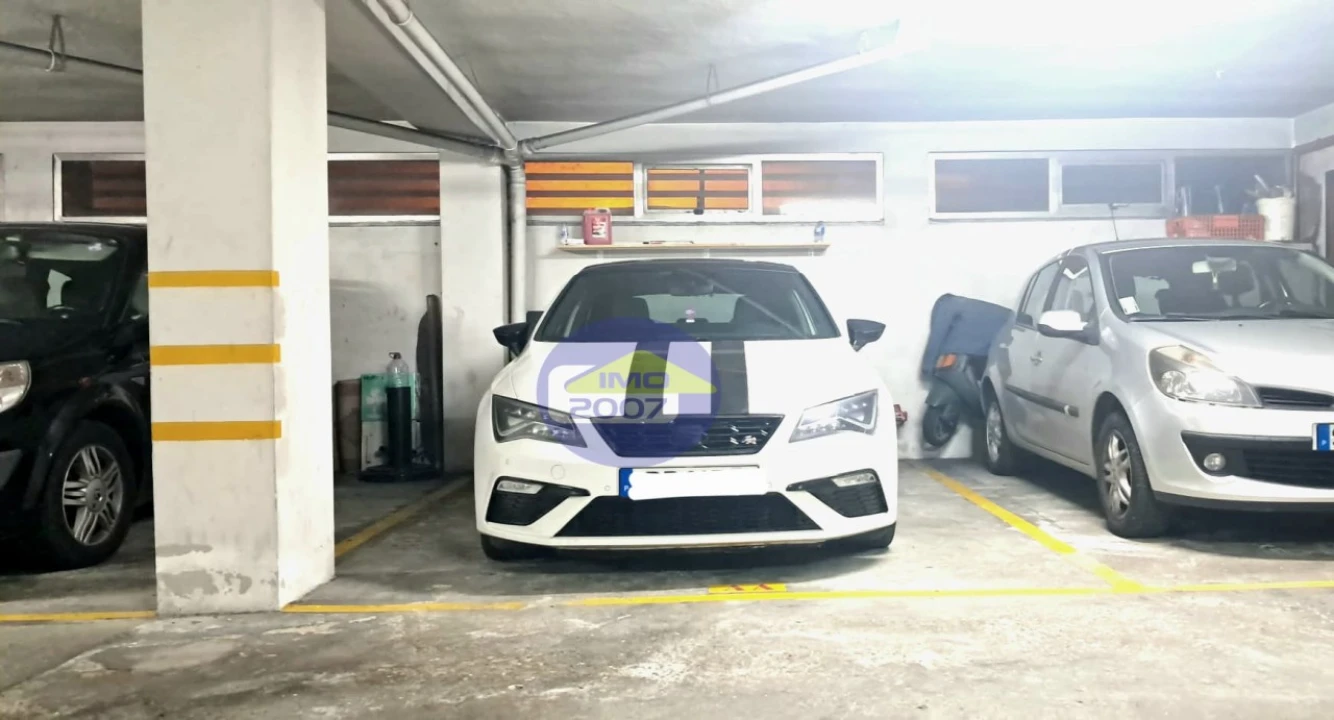 Apartamento T2 para Venda em Santa Maria de Lamas Foto 25