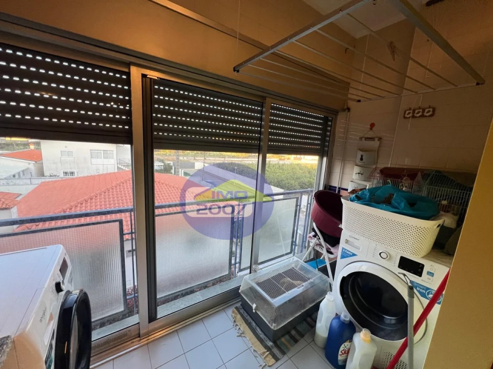 Apartamento T2 para Venda em Santa Maria de Lamas Foto 11