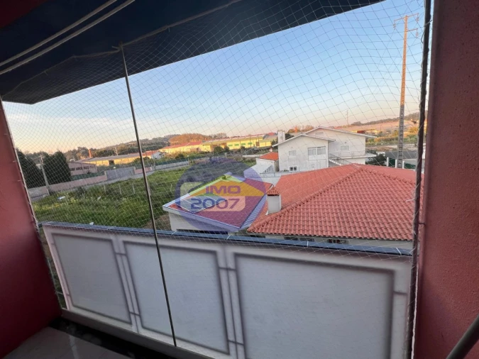 Apartamento T2 para Venda em Santa Maria de Lamas Foto 26