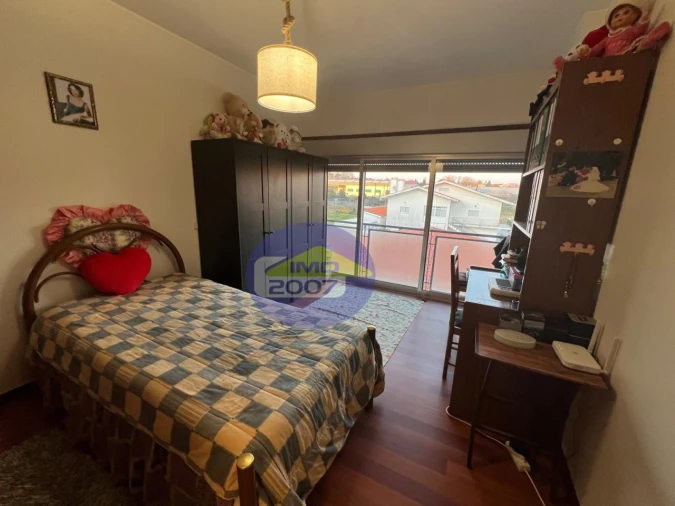 Apartamento T2 para Venda em Santa Maria de Lamas Foto 14