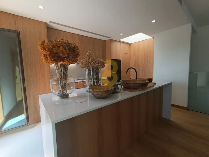 Apartamento T2 para Venda em Cedofeita, Santo Ildefonso, Sé, Miragaia, São Nicolau e Vitória Foto 3