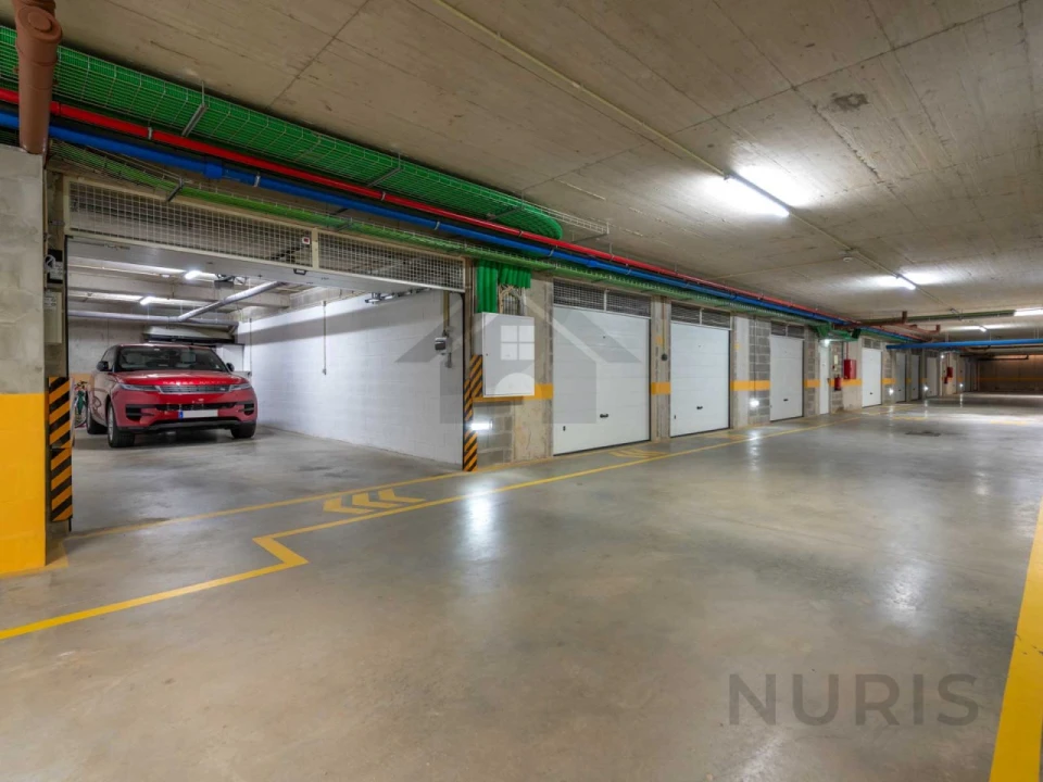 Apartamento T4 para Venda em Portimão Foto 44