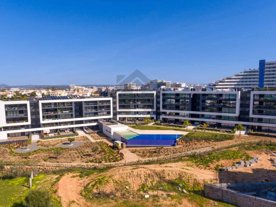 Apartamento T4 para Venda em Portimão Foto 51