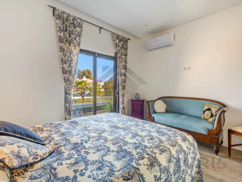 Apartamento T4 para Venda em Portimão Foto 37